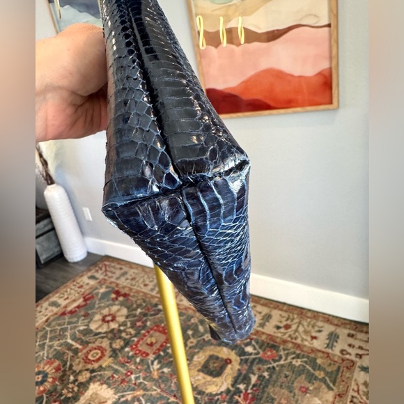 Vintage J. Renee Blue Snakeskin Bag - Picture 8 of 10